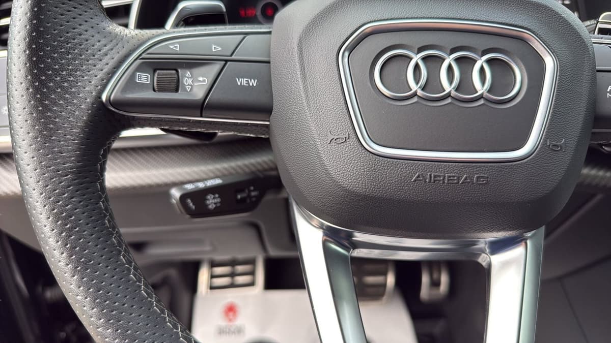 2021 Audi RS Q8 - Image 16