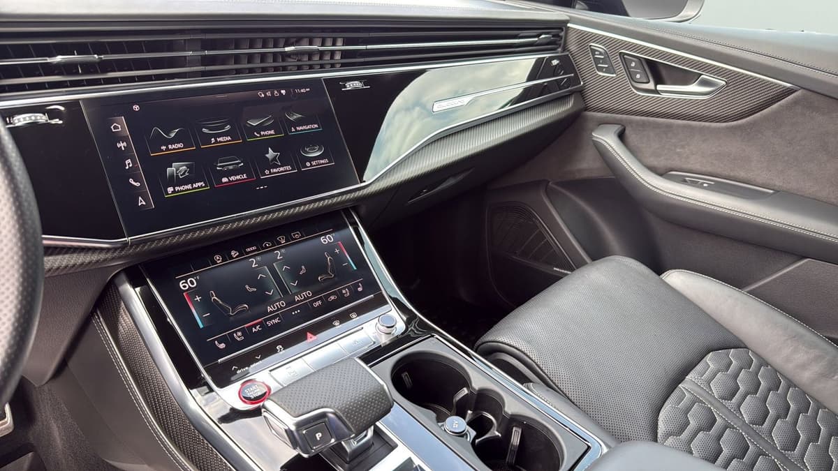 2021 Audi RS Q8 - Image 19