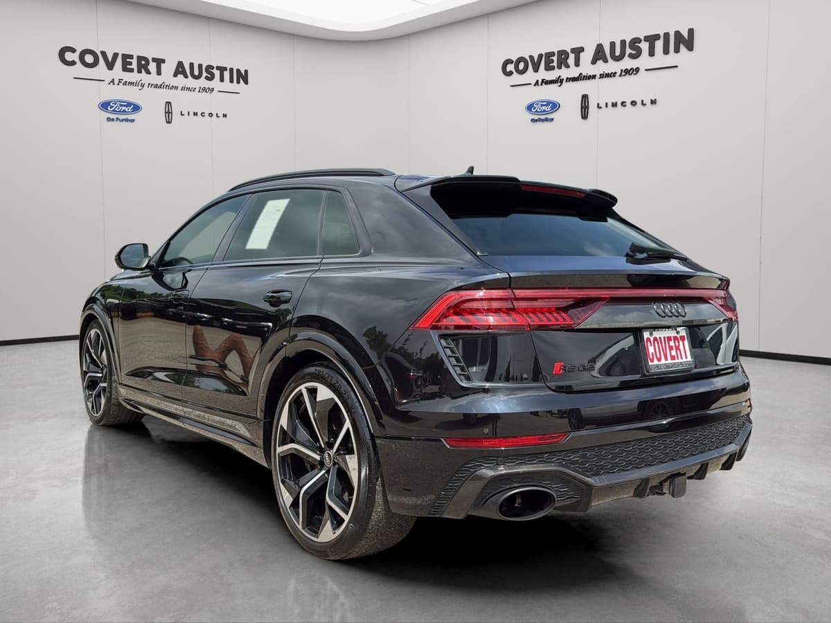 2021 Audi RS Q8 - Image 3