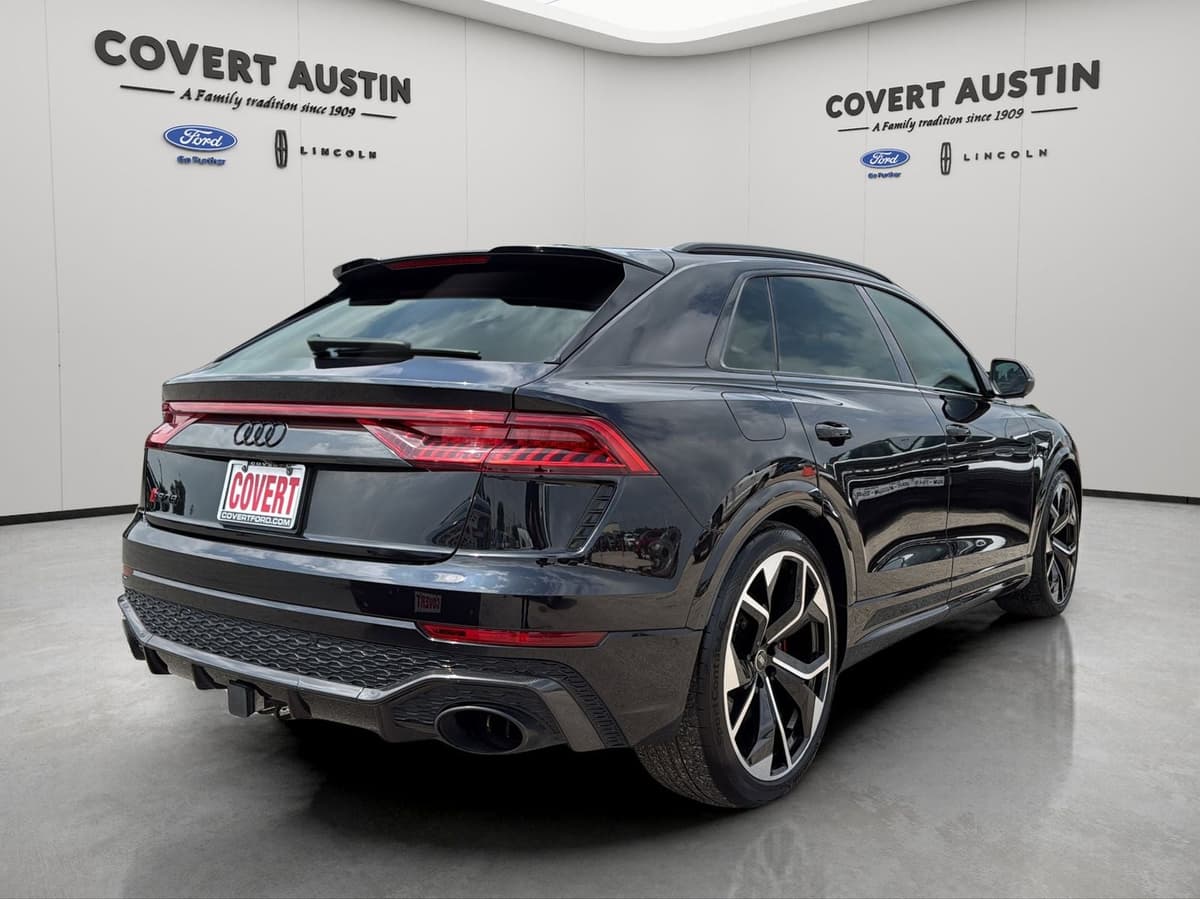 2021 Audi RS Q8 - Image 5
