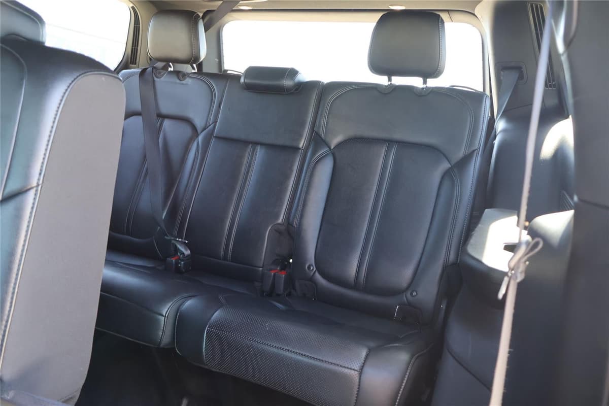 2024 Jeep Wagoneer - Image 34