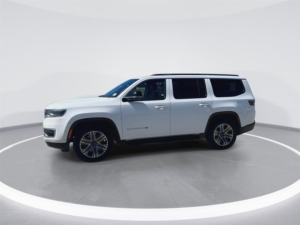 2024 Jeep Wagoneer - Image 5