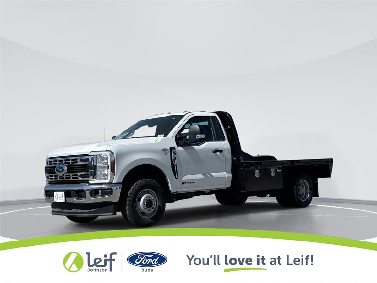 2026 Ford Super Duty F-350 - Image 1