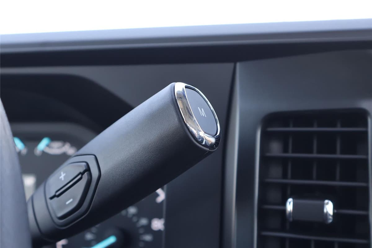 2026 Ford Super Duty F-350 - Image 26