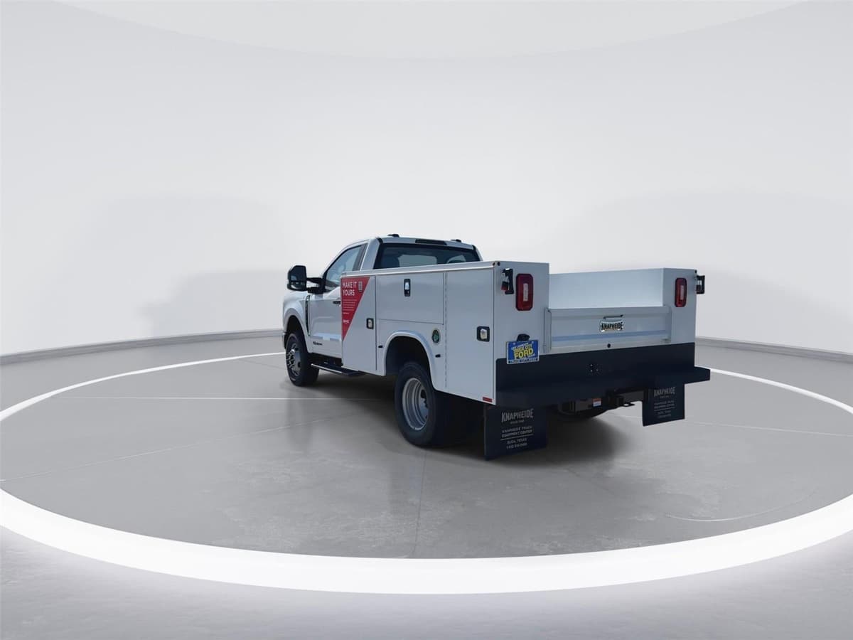 2025 Ford Super Duty F-350 - Image 6