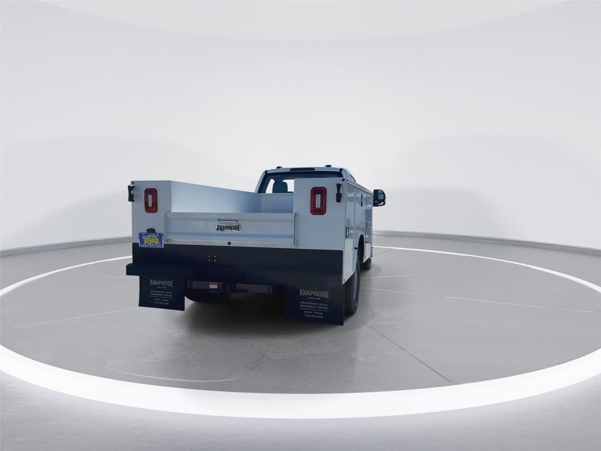 2025 Ford Super Duty F-350 - Image 7