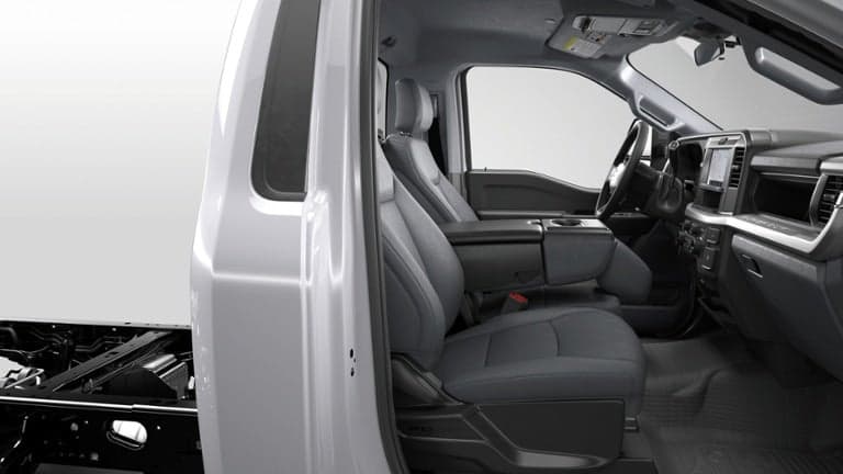 2026 Ford Super Duty F-450 - Image 5