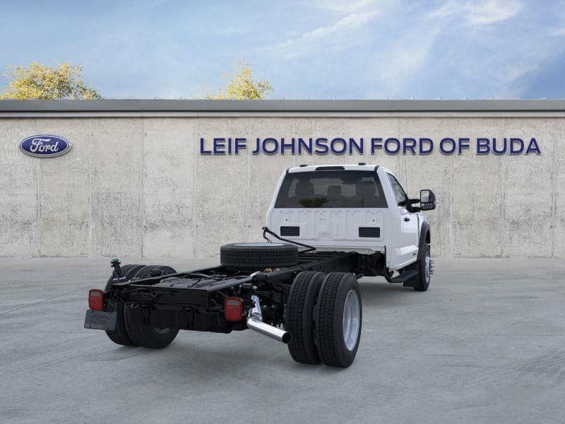 2026 Ford Super Duty F-550 - Image 8