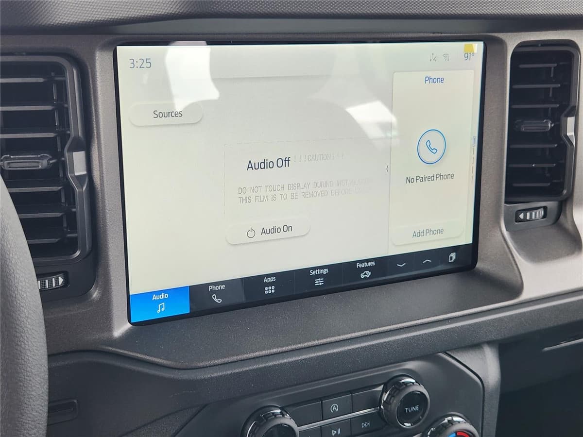 2025 Ford Bronco - Image 12