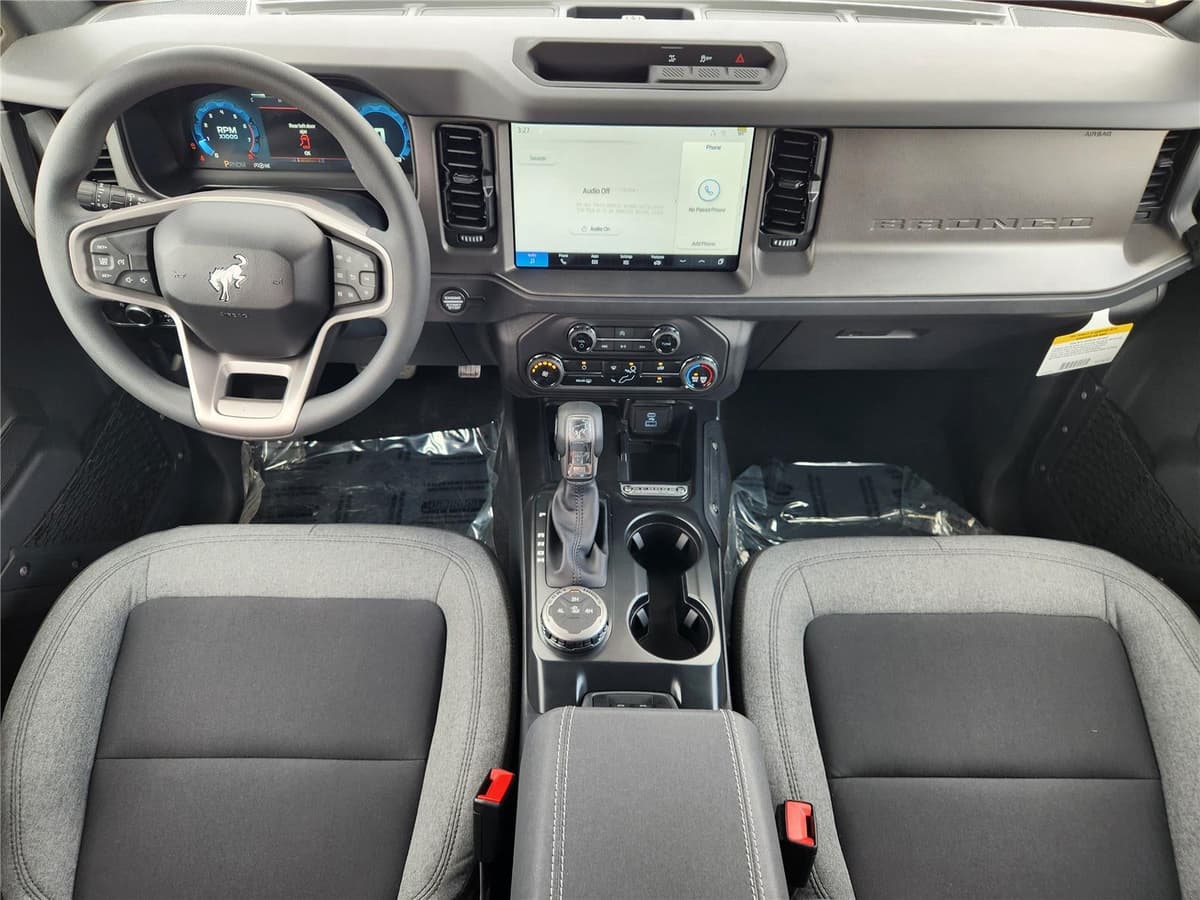 2025 Ford Bronco - Image 20