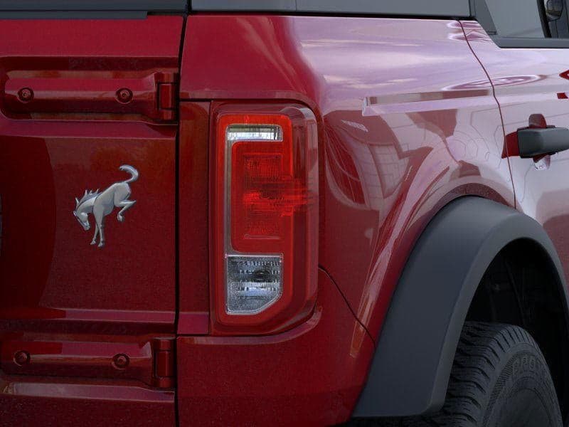 2026 Ford Bronco - Image 23