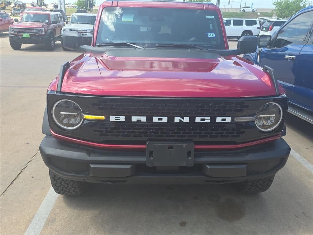 2025 Ford Bronco - Image 13