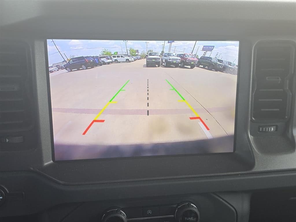 2025 Ford Bronco - Image 22