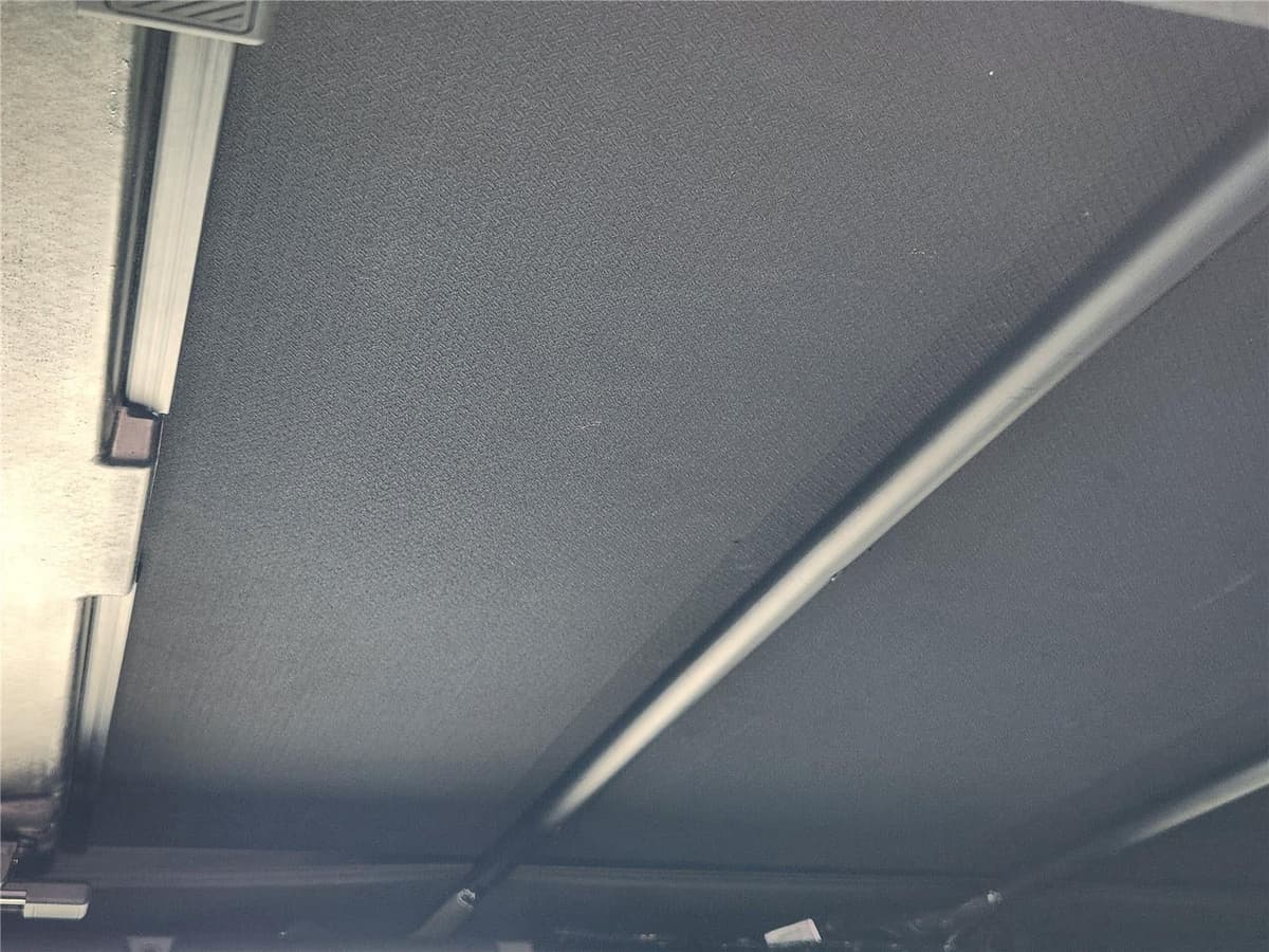 2025 Ford Bronco - Image 19