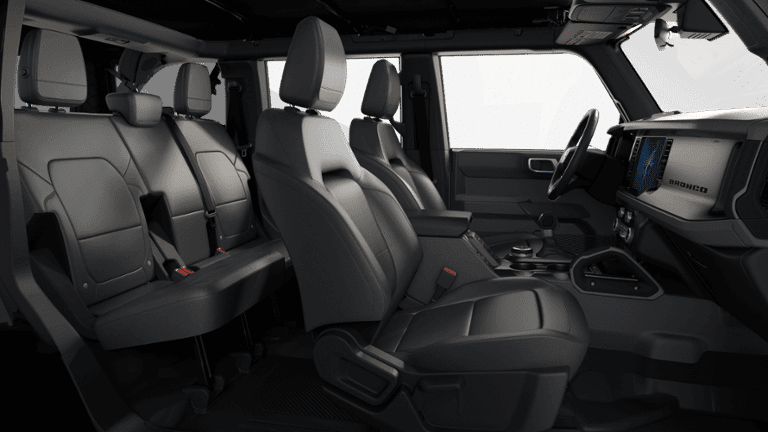 2025 Ford Bronco - Image 30