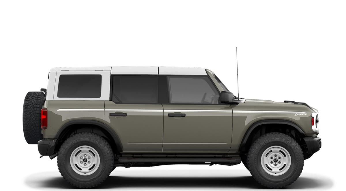 2026 Ford Bronco - Image 5
