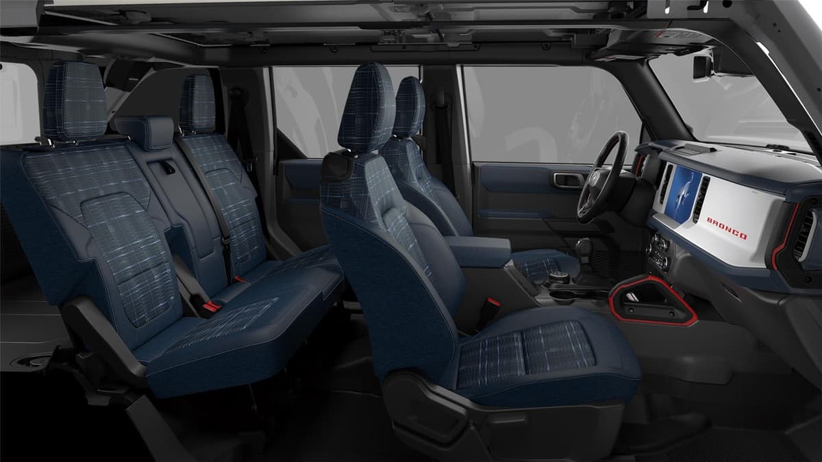 2026 Ford Bronco - Image 6