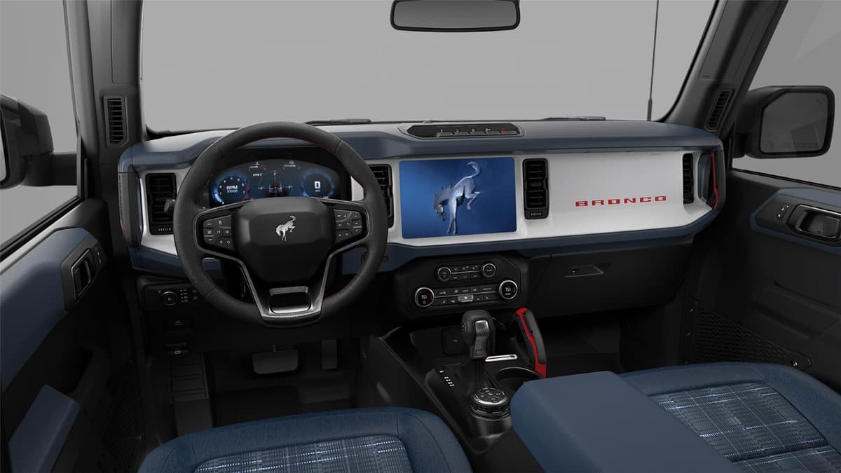 2026 Ford Bronco - Image 7