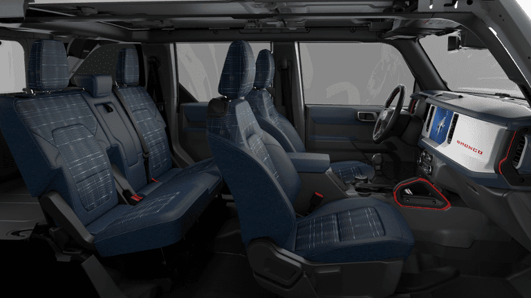 2026 Ford Bronco - Image 13