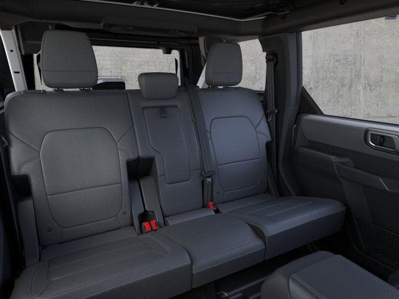 2026 Ford Bronco - Image 11
