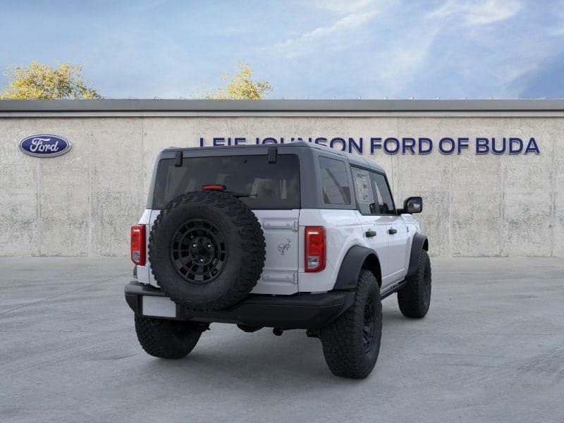 2026 Ford Bronco - Image 8