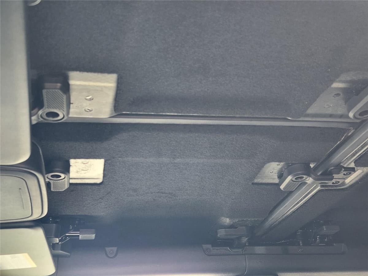 2025 Ford Bronco - Image 19