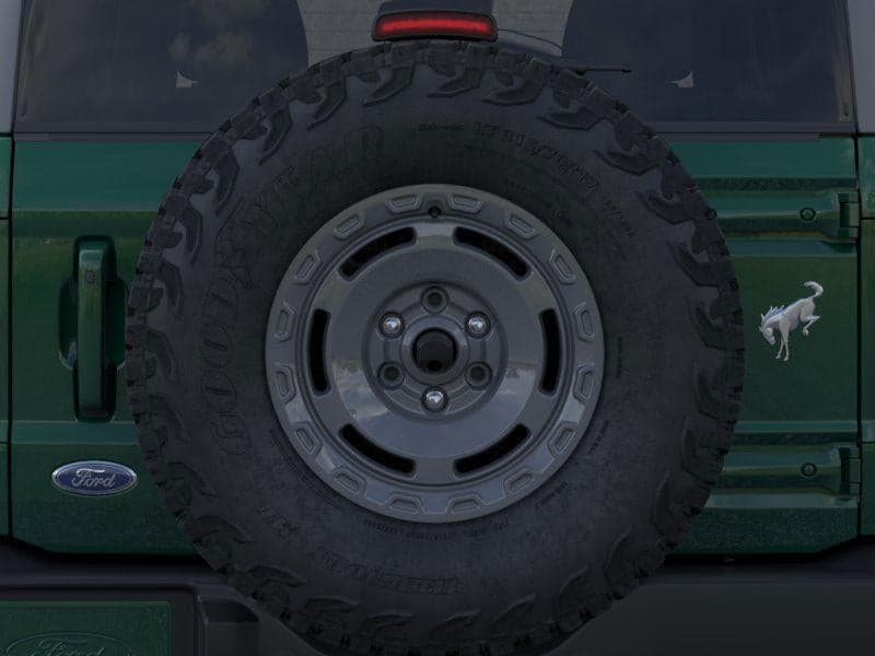 2025 Ford Bronco - Image 24