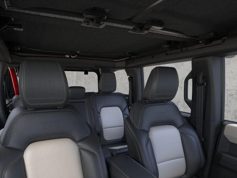 2026 Ford Bronco - Image 12