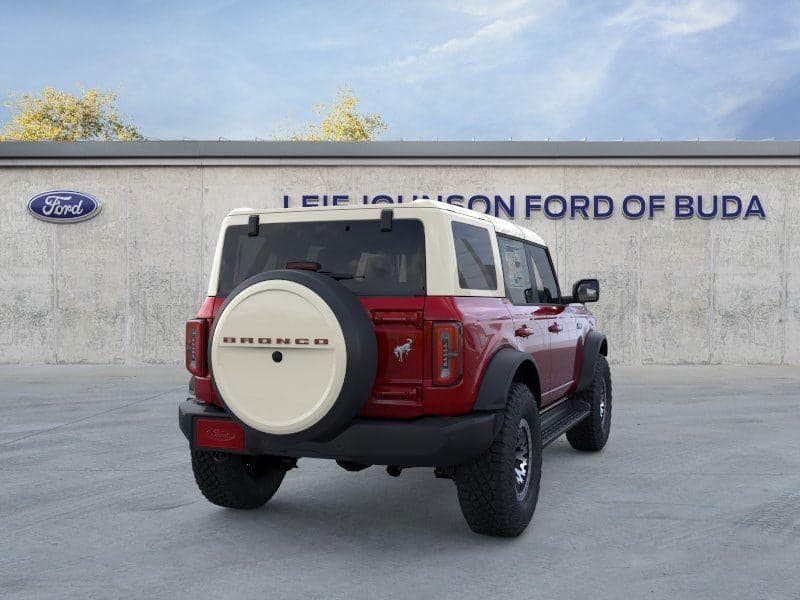 2026 Ford Bronco - Image 8