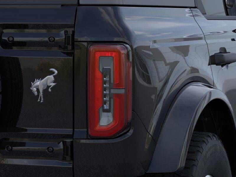 2026 Ford Bronco - Image 23