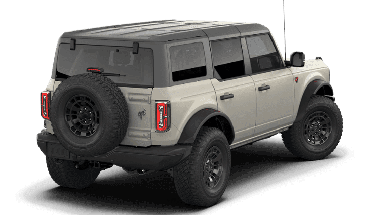 2026 Ford Bronco - Image 28