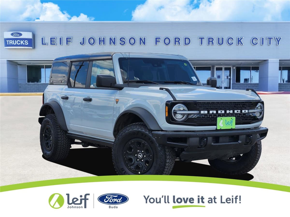 2026 Ford Bronco - Image 1