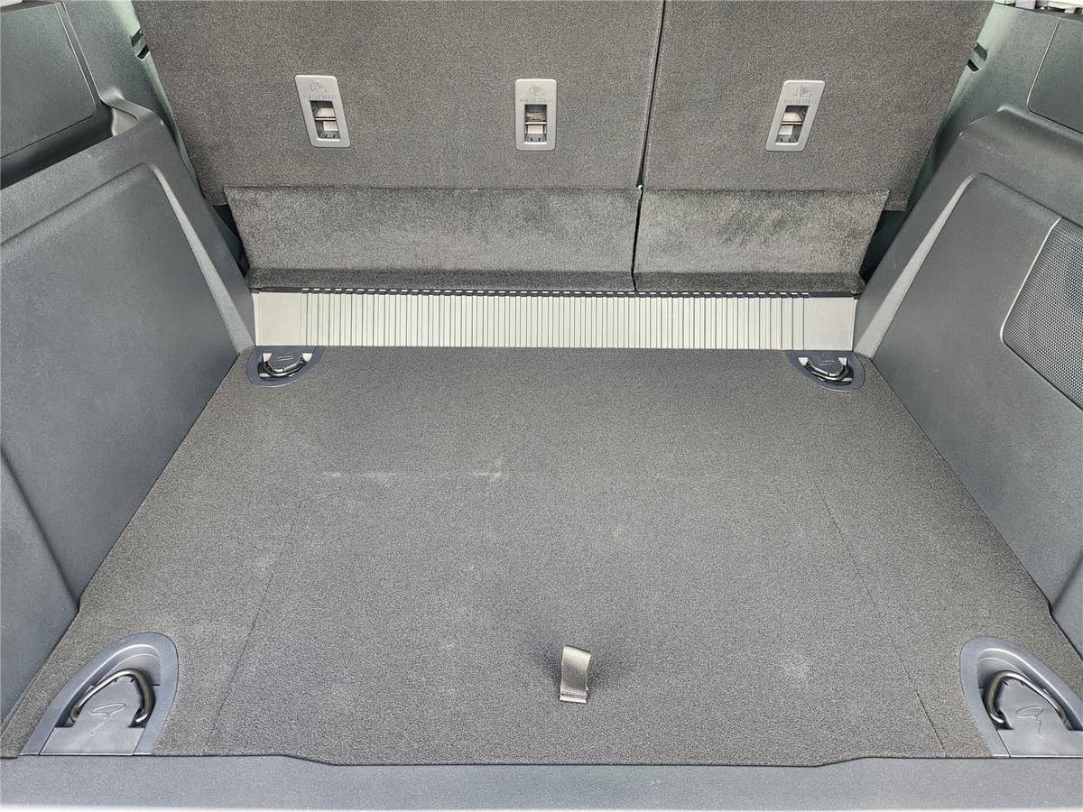 2026 Ford Bronco - Image 23