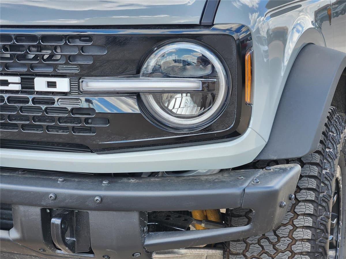 2026 Ford Bronco - Image 5