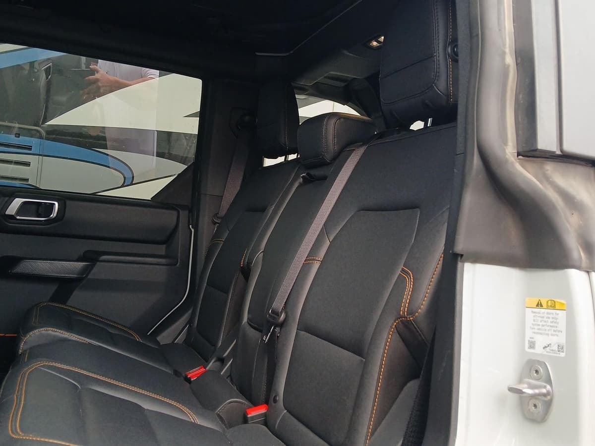 2024 Ford Bronco - Image 10