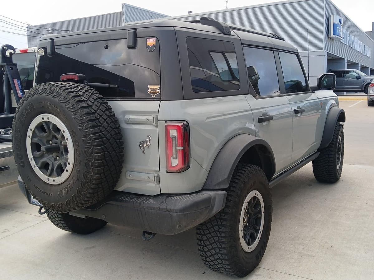 2024 Ford Bronco - Image 7