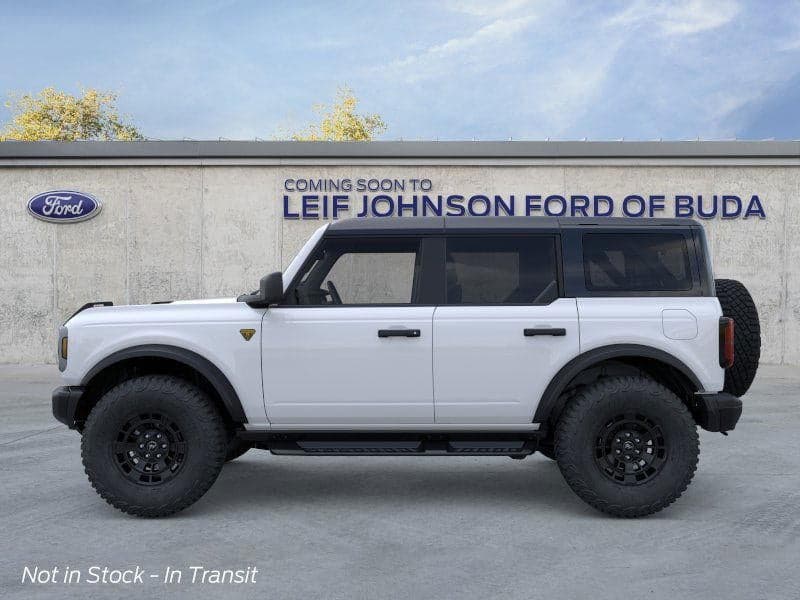 2026 Ford Bronco - Image 3