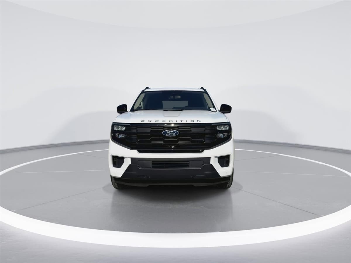 2025 Ford Expedition Max - Image 4