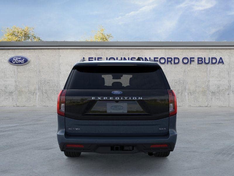 2026 Ford Expedition Max - Image 5