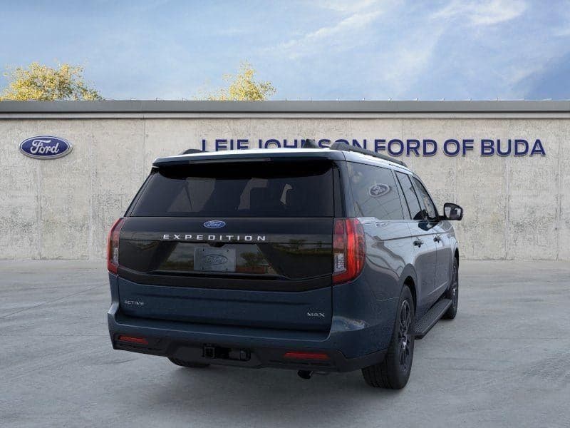 2026 Ford Expedition Max - Image 8