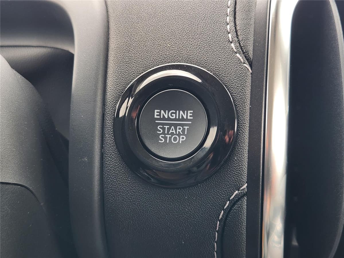 2025 Ford Expedition Max - Image 16