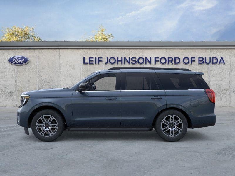 2026 Ford Expedition - Image 3