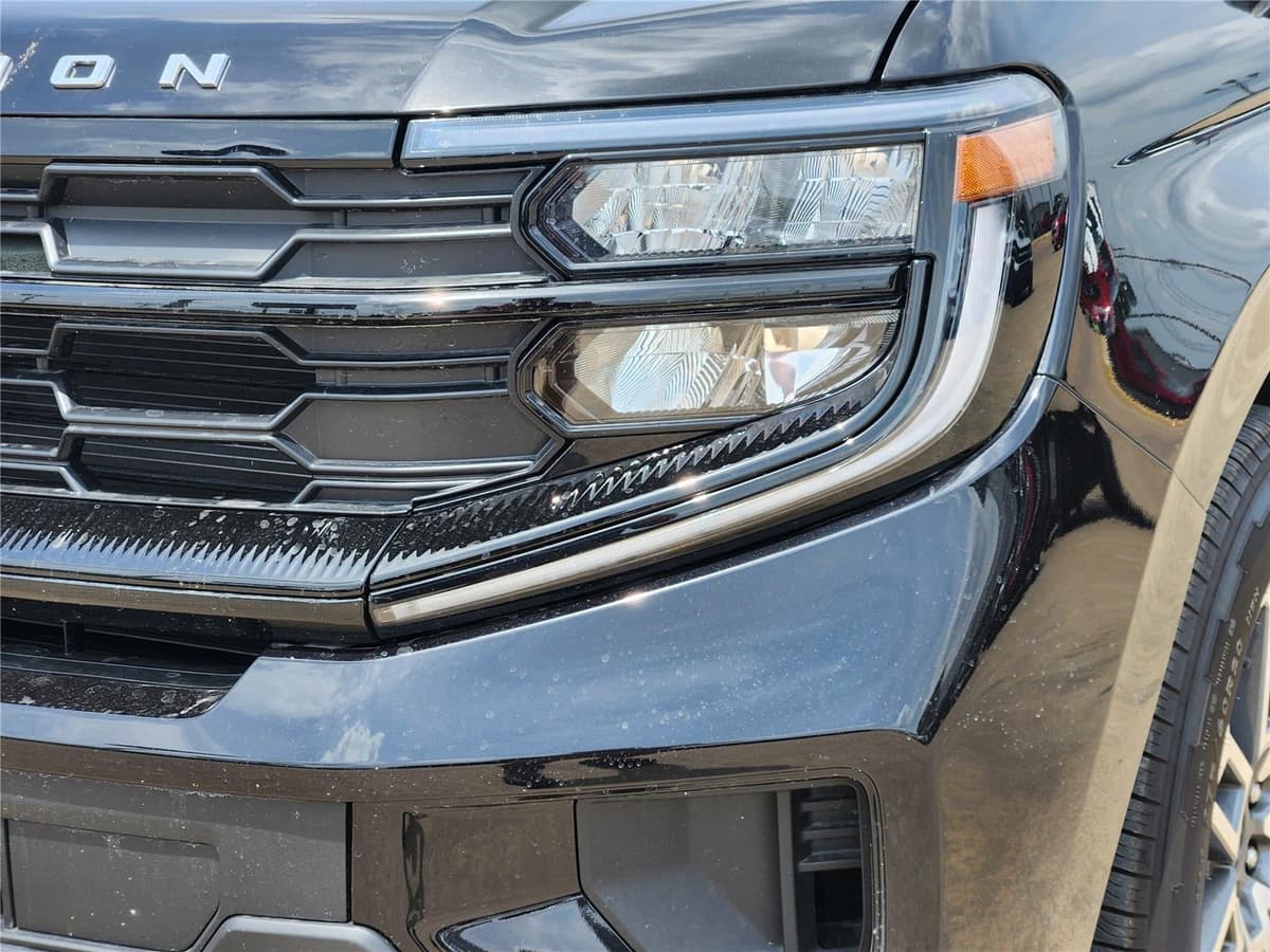 2026 Ford Expedition - Image 5