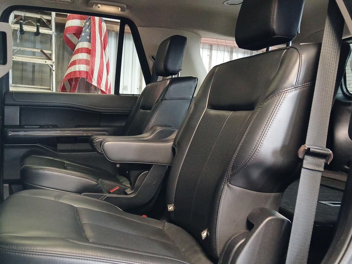 2022 Ford Expedition - Image 10