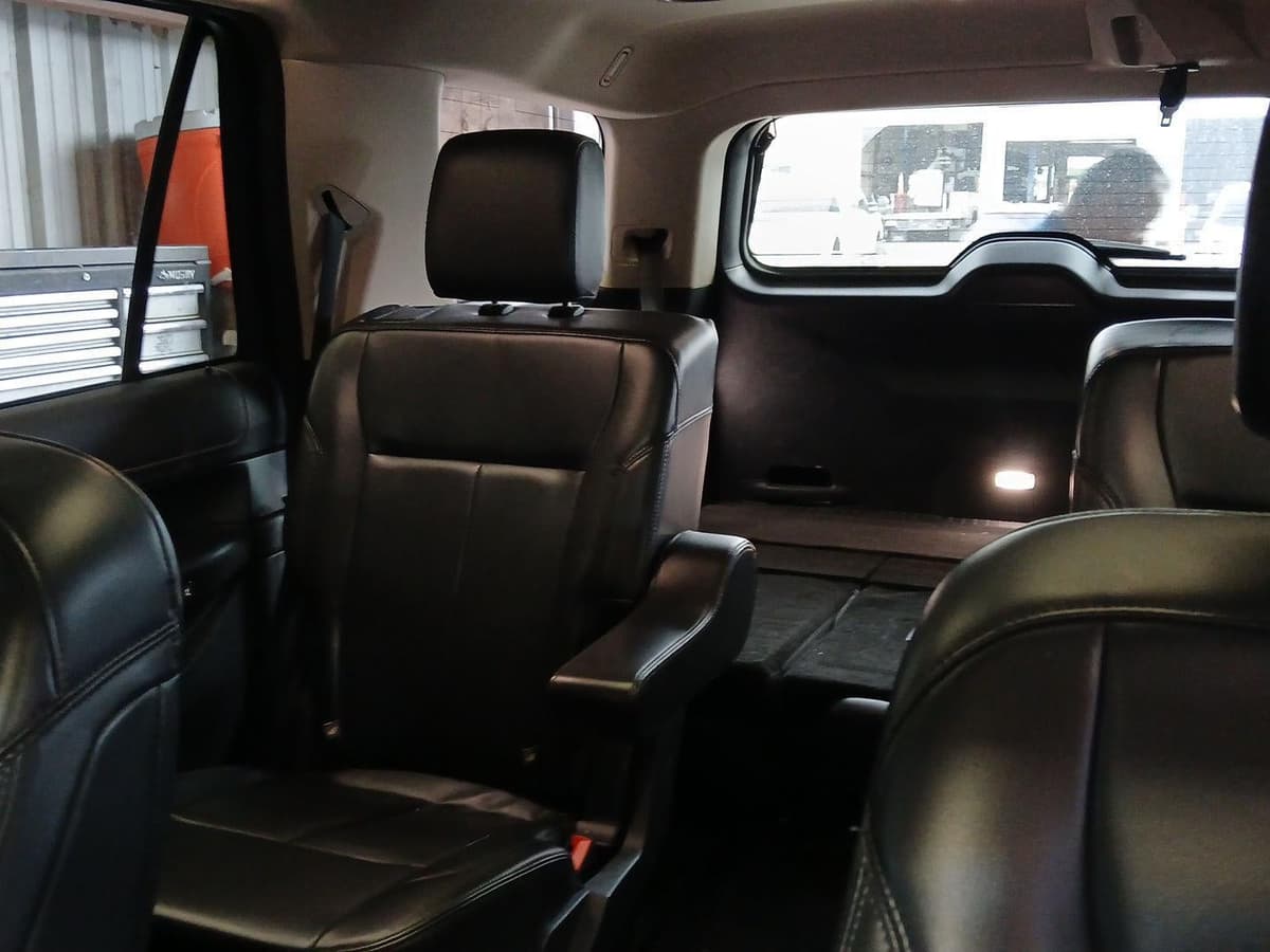 2022 Ford Expedition - Image 11