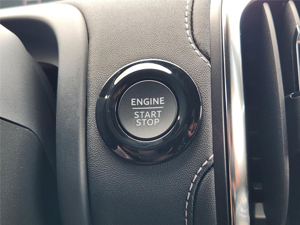 2026 Ford Expedition - Image 16