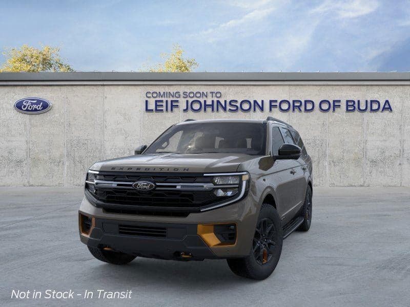 2026 Ford Expedition - Image 2