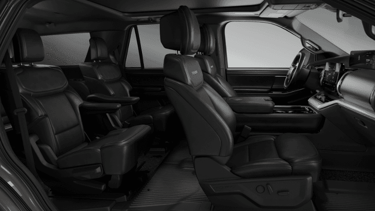 2026 Ford Expedition - Image 28