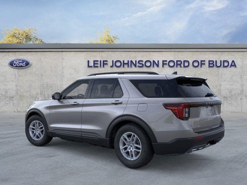 2026 Ford Explorer - Image 4