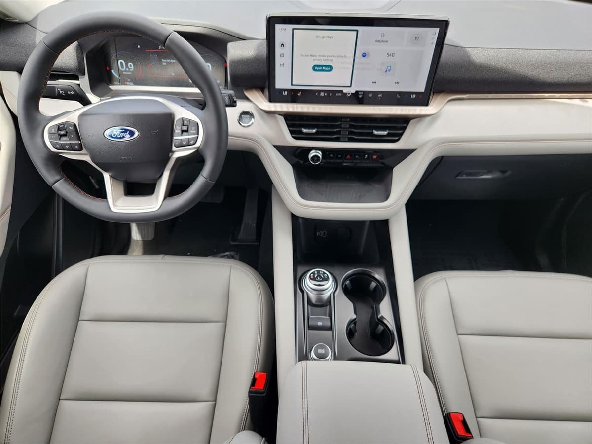 2026 Ford Explorer - Image 19